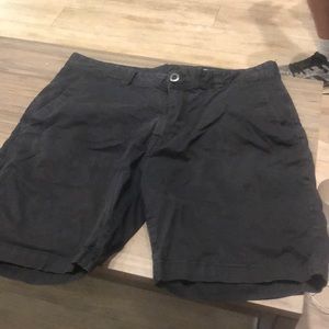 Volcolm Shorts